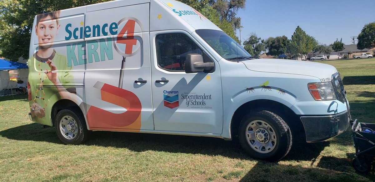 Science4Kern's tweet photo. Filipino Festival in Delano. Providing STEM activities for kids. @Chevron #KCSOSproud #Science4Kern https://t.co/6KCqVgkSDU