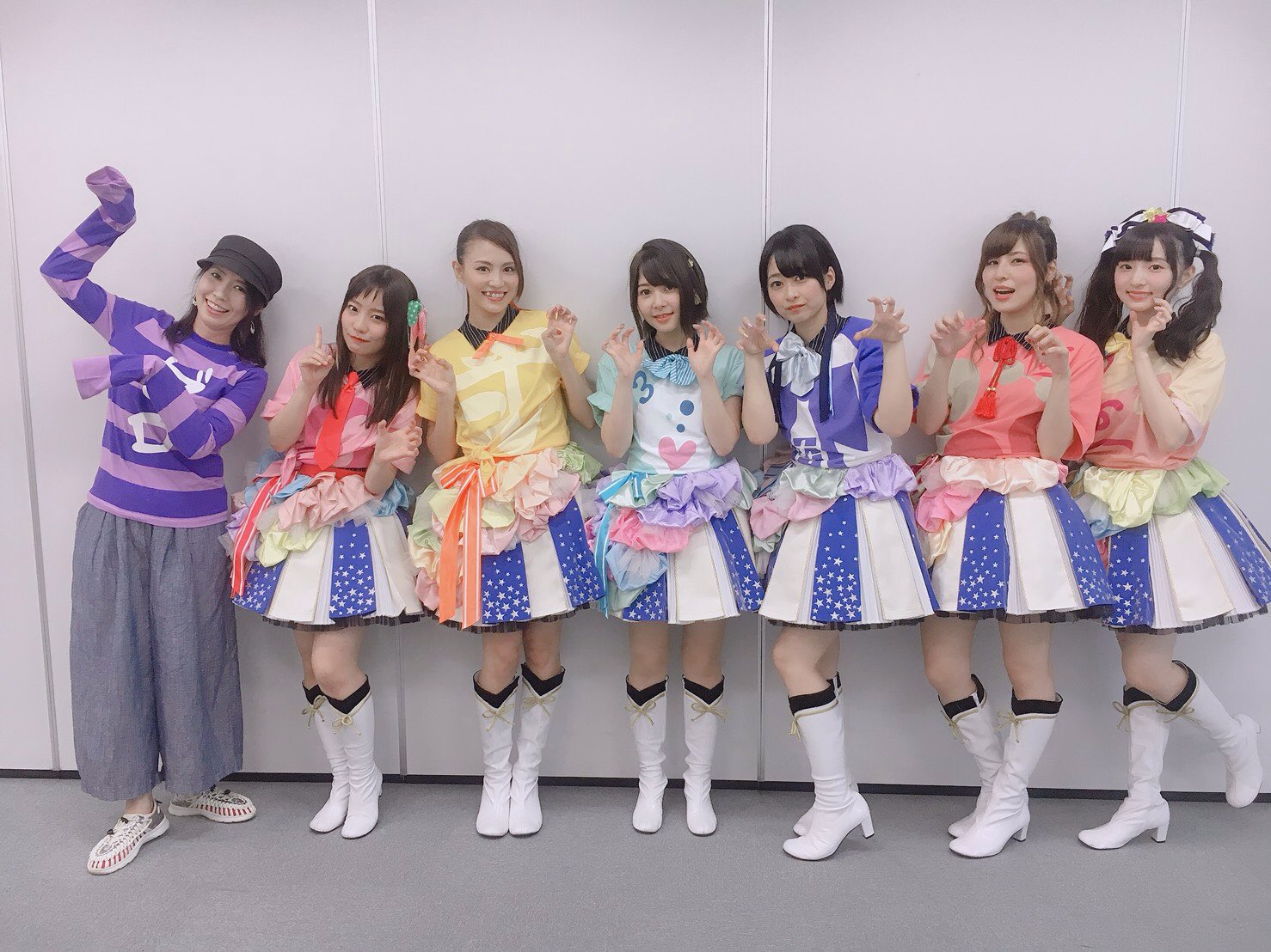 三石琴乃 おはようございます 念願の初佐賀訪問 昨日のスンバラしいライブを披露したフランシュシュと 当日任命されたボール投入係にドキドキでした ステージにパワーを送る気持ちで 皆さん楽しんで頂けましたか ゾンビランドサガ フランシュ