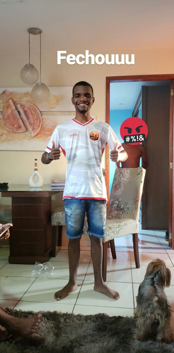 CelhaoCRF's tweet photo. Próximo campeonato os #Raivas vem com força total pra cima dos adversários!!!! ⚽⚽⚽ https://t.co/1JfxLofRCK