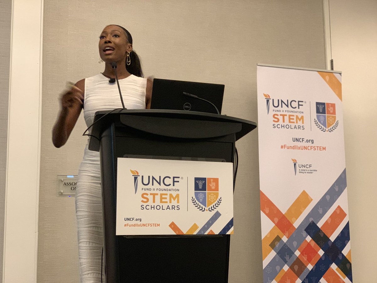 UNCF's tweet photo. Be sure to leverage your black mentor network! - @arbowe 
#FUNDIIXUNCFSTEM https://t.co/OBMkQg02uI