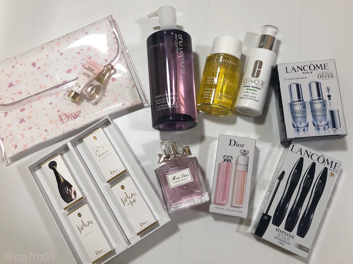 𝚗𝚊𝚗𝚊𝚖𝚒 No Twitter 免税店での購入品 スキンケアは必需品を 左上のポーチはノベルティ 免税店って限定のセットがあるからわくわくする 𝚗𝚊𝚗𝚊𝚖𝚒 No Twitter 免税店での購入品 スキンケアは必需品を 左上のポーチはノベルティ 免税店って限定のセットがあるからわくわくする