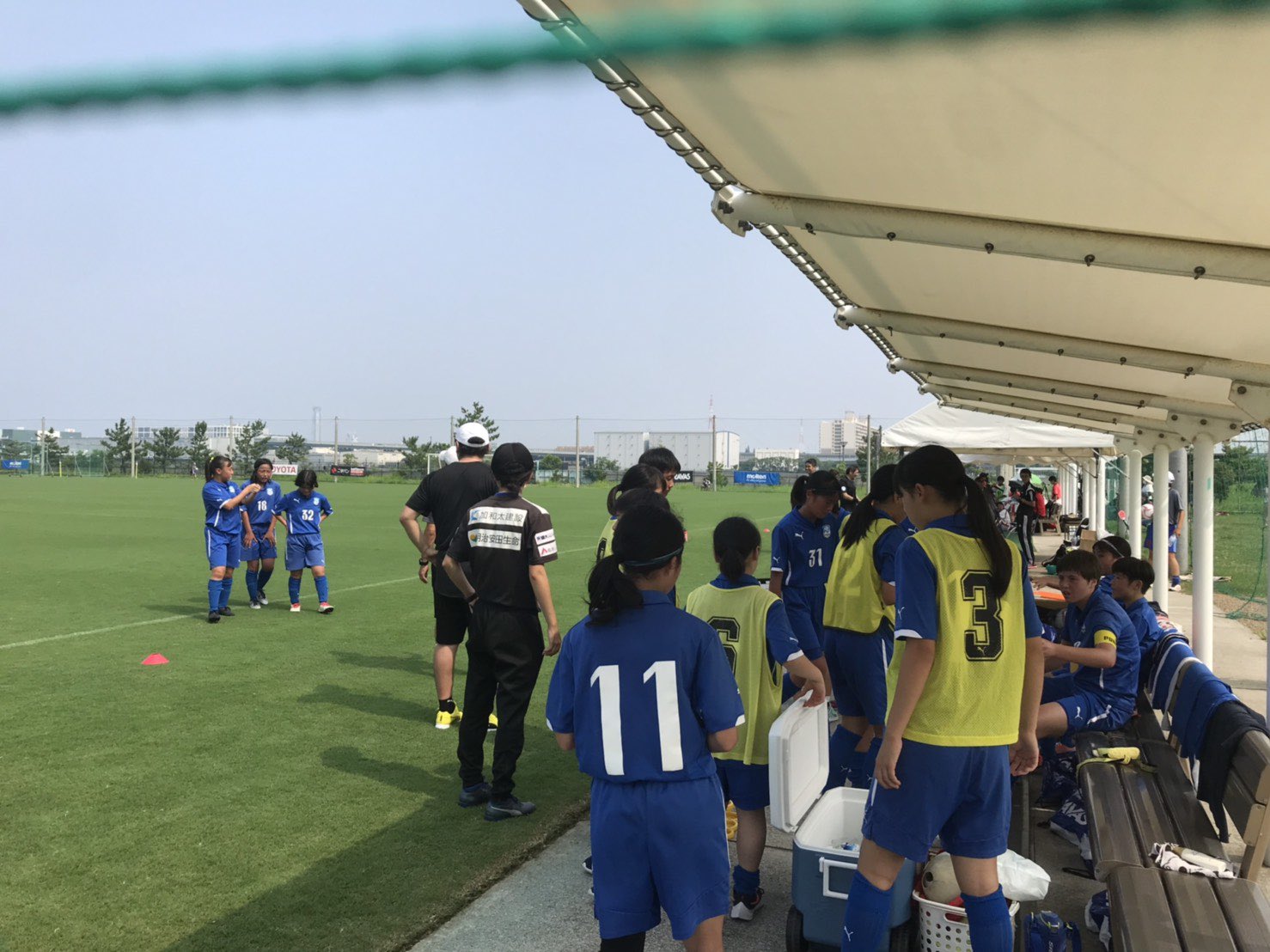 アスルクラロ沼津 公式 ガールズｕ１５ Jfa第24回全日本ｕ 15女子サッカー選手権大会 1回戦 アスルクラロ沼津 ガールズｕ１５ Vs 神村学園中等部 前半終了 ガールズｕ１５ 0 4 神村学園 T Co Ljttwtfcyf Twitter