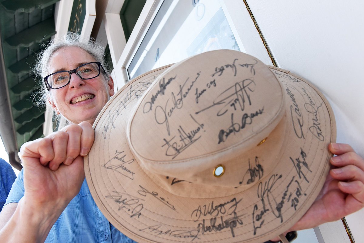EricaPhotog's tweet photo. .@PDJFund Awareness Day Across America at Saratoga Race Course with autograph sessions for the fans outside the jockey room #Saratoga #SaratogaRaceCourse https://t.co/I4ALmCjnma https://t.co/67RPVT72ZG