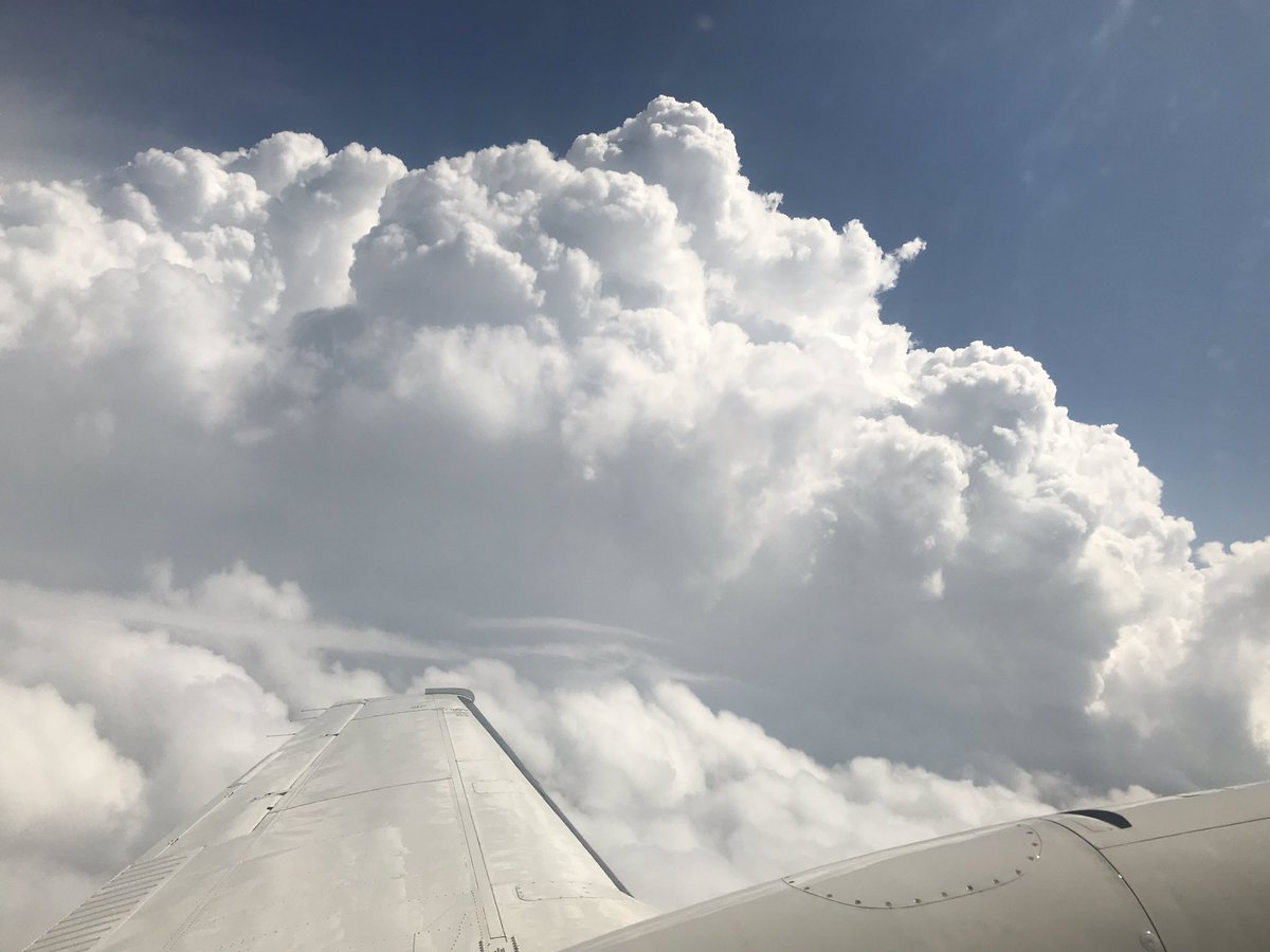 rdennisjr's tweet photo. Saturday’s are for flying on the C-12 to Michigan to see my favorite Ground Ambulance Company doing good things. Excited to get a chance to join this command team visit. #313th #nearng #armyaviation https://t.co/mqL4yUBraZ