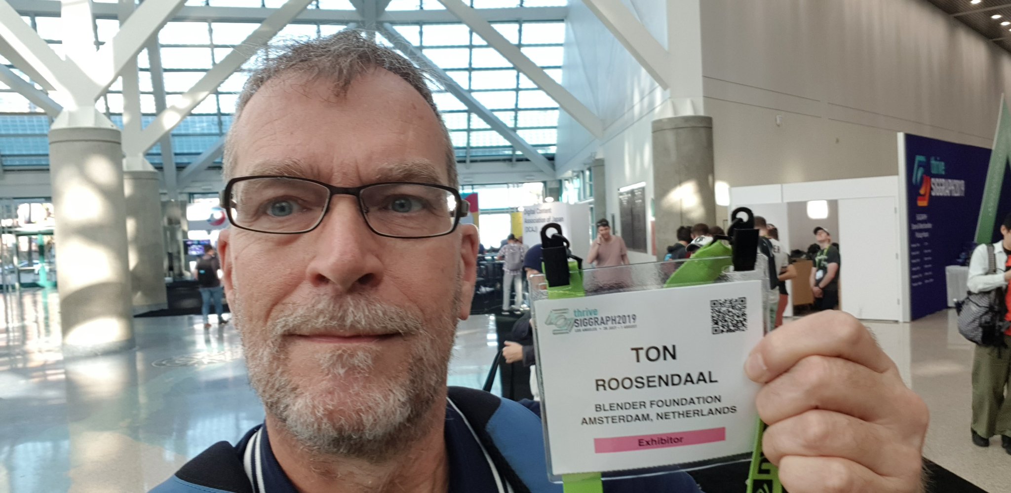 Ton Roosendaal🔸 on Twitter: "Back in town! Ready for a week SIGGRAPH #b3d https://t.co/ZmDIfFa4y1" Twitter