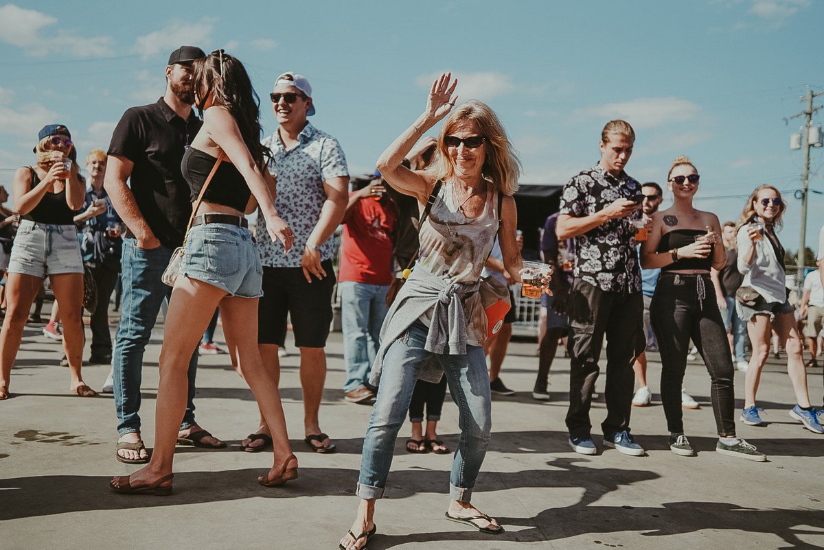 Avoid that #FOMO and get down to <a href="/phillipsbeer/">Phillips Beer</a>! The beer is flowing, the party is 🔥 #YYJ #PBW2019 📸 <a href="/lindseyblane/">Lindsey Blane</a>