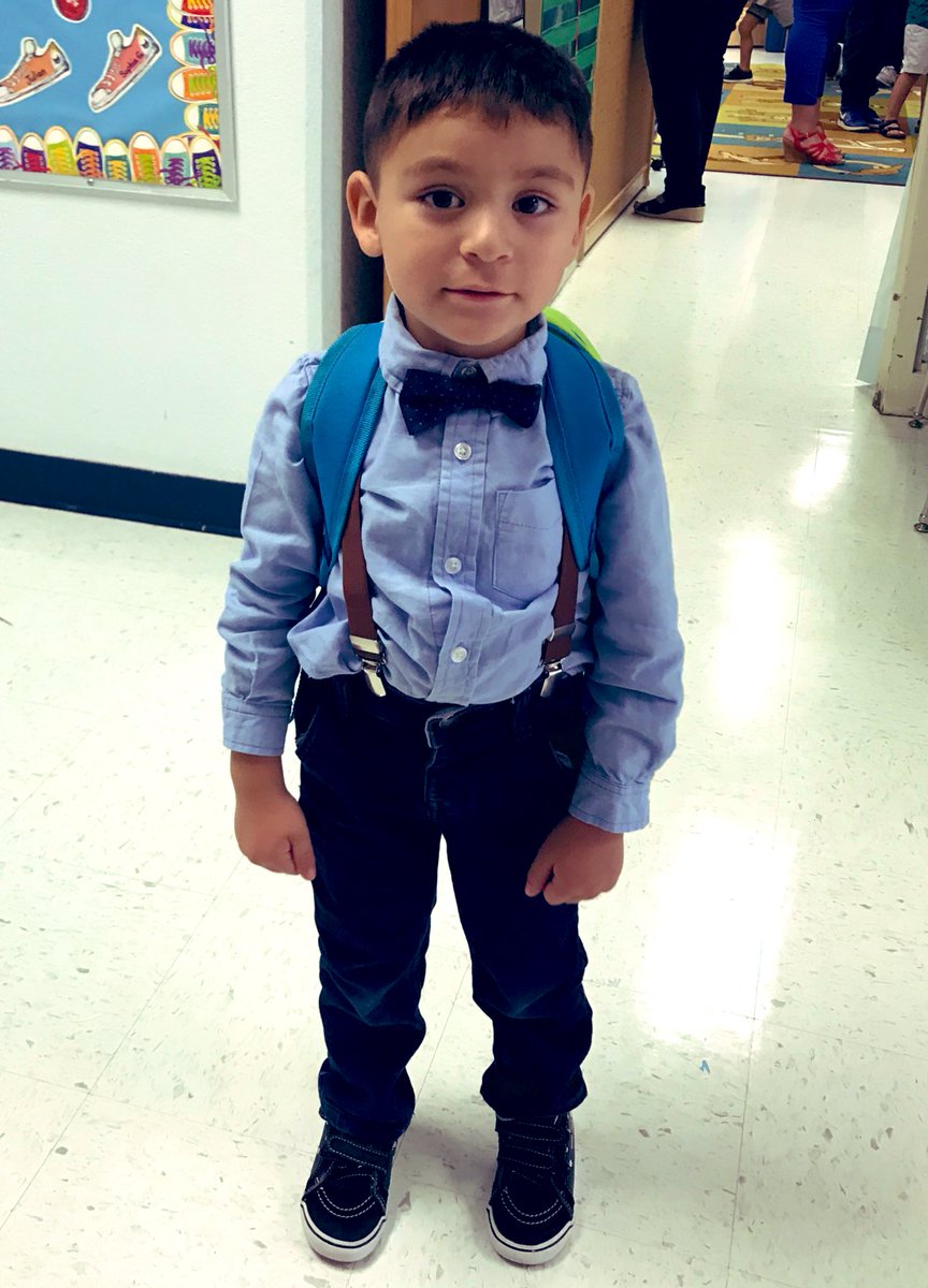 MrV_CNP's tweet image. Our Pre-K student ready to start school on Monday! 💙 #KidsDeserveIt #OGFT #CowboyStrong #RiseAsOne #WeAreClintISD