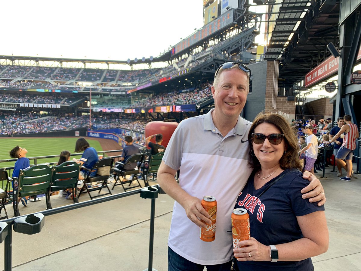 MikeCragg07's tweet photo. Great night at Citi Field - @Mets Win! Second time to a game here ... two complete game shutouts. https://t.co/K94sykx0jT