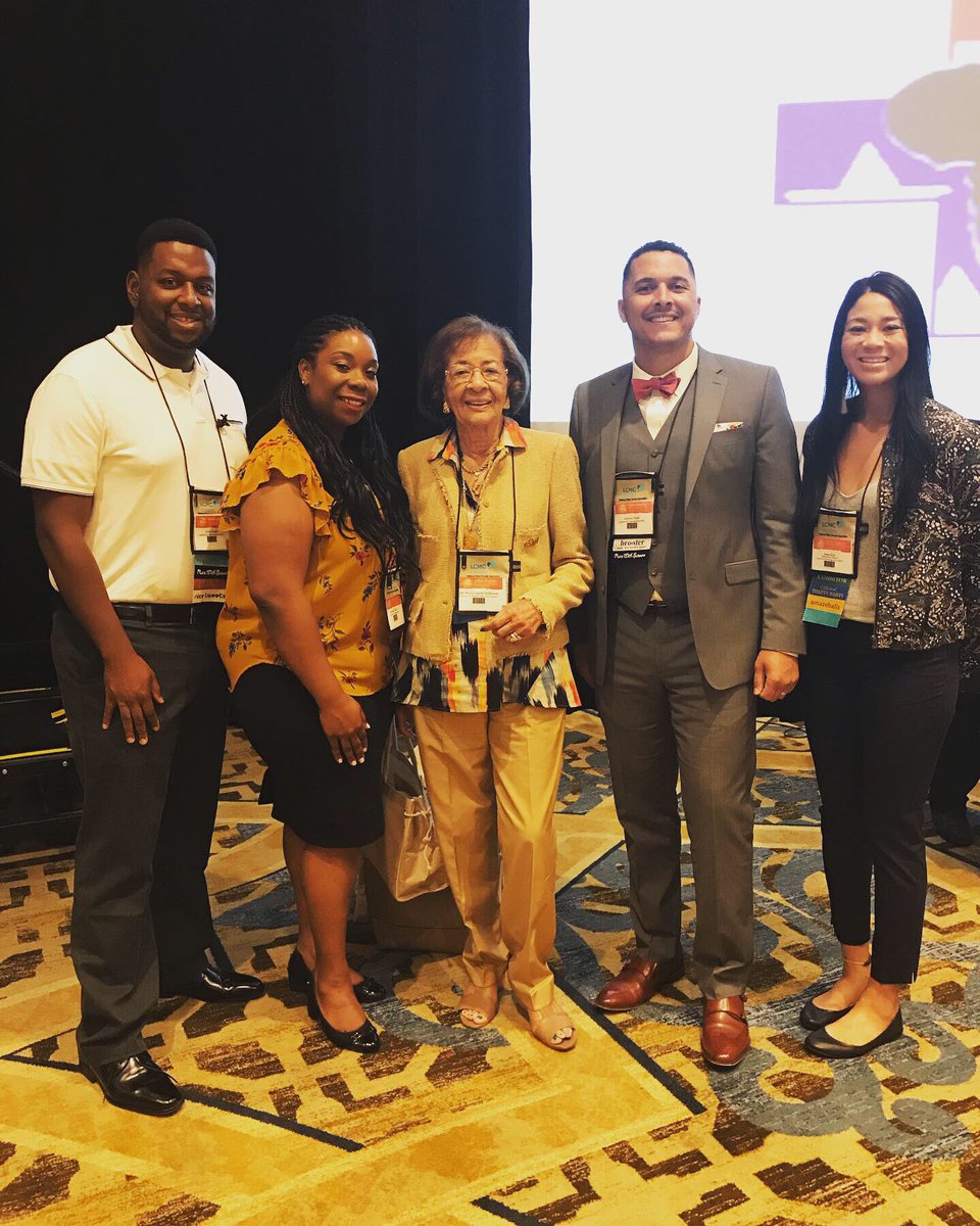 rnctime's tweet photo. In New Orleans hangin with #nursing legends!
.
.

-Betty Smith Williams, MSN, RN, FAAN, Founding member/ Past Pres. of National Black Nurses Association
-@ANAPresident PhD, RN, FAAN, Current Pres. Of @ANANursingWorld 
-Eric Williams, PhD, RN, FAAN, Immediate past Pres.of NBNA https://t.co/JjyczN7dXE