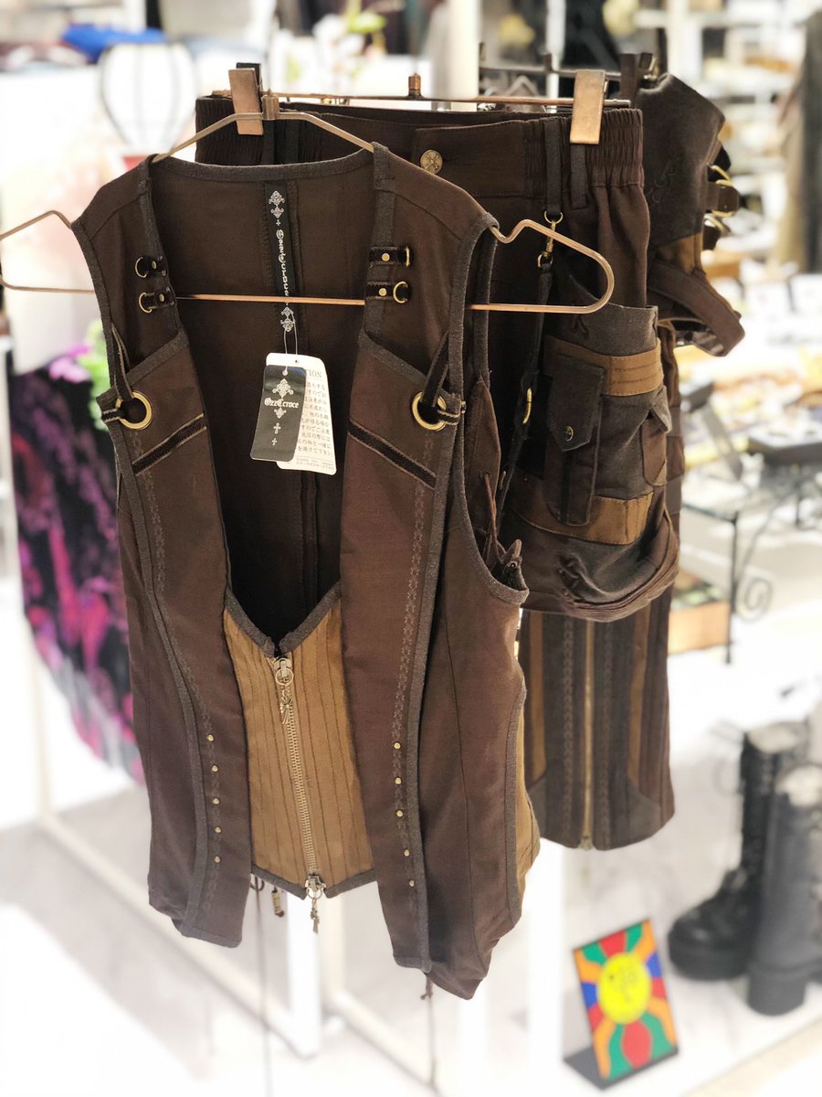 バンパイア　ベスト　OZZ ONESTE EAi--PuU4AATMY9.jpg