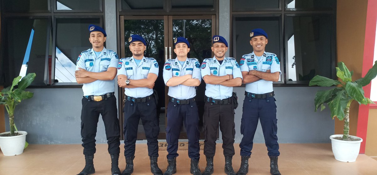 vicenzso's tweet image. R-IV