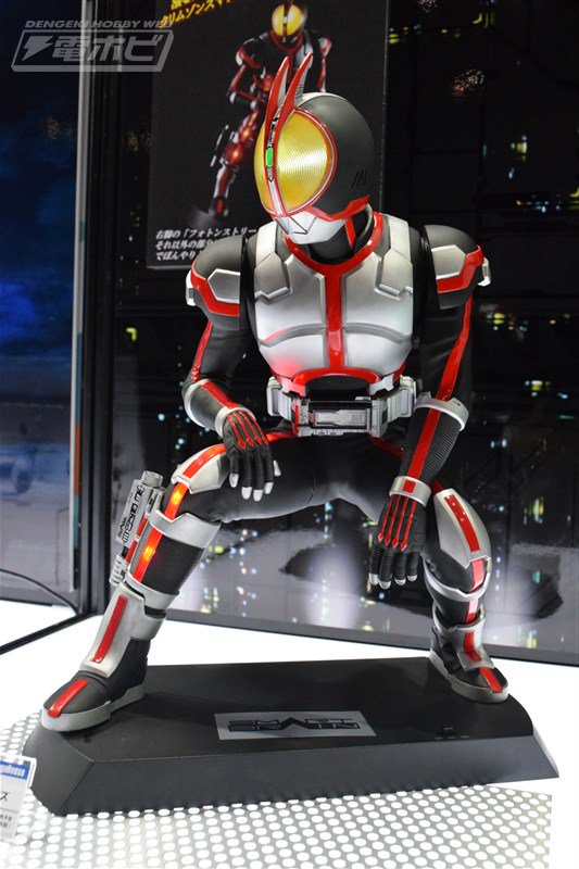 ［新品未開封］Ultimate Ale 仮面ライダーファイズ フィギュア「Ultimate Article 仮面ライダーファイズ」抽選販売