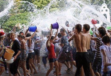 Resmi Twitter'da görüntüle