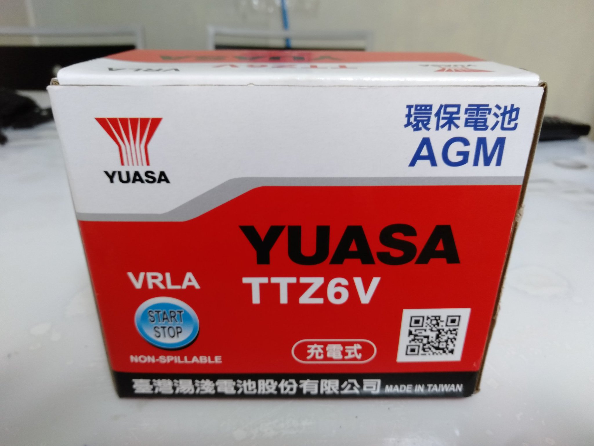 10 Tren Twitter バッテリー交換 純正バッテリーはytz6v タイユアサ製でホンダのウィングマーク付き 新しいバッテリー は台湾ユアサのttz6vで 他の台湾ユアサ製バッテリーと違い 何故か赤い 怪しいながらも交換 Click125i クリック125i タイホンダ 10 Tren Twitter バッテリー交換 純正バッテリーはytz6v タイユアサ製でホンダのウィングマーク付き 新しいバッテリー は台湾ユアサのttz6vで 他の台湾ユアサ製バッテリーと違い 何故か赤い 怪しいながらも交換 Click125i クリック125i タイホンダ