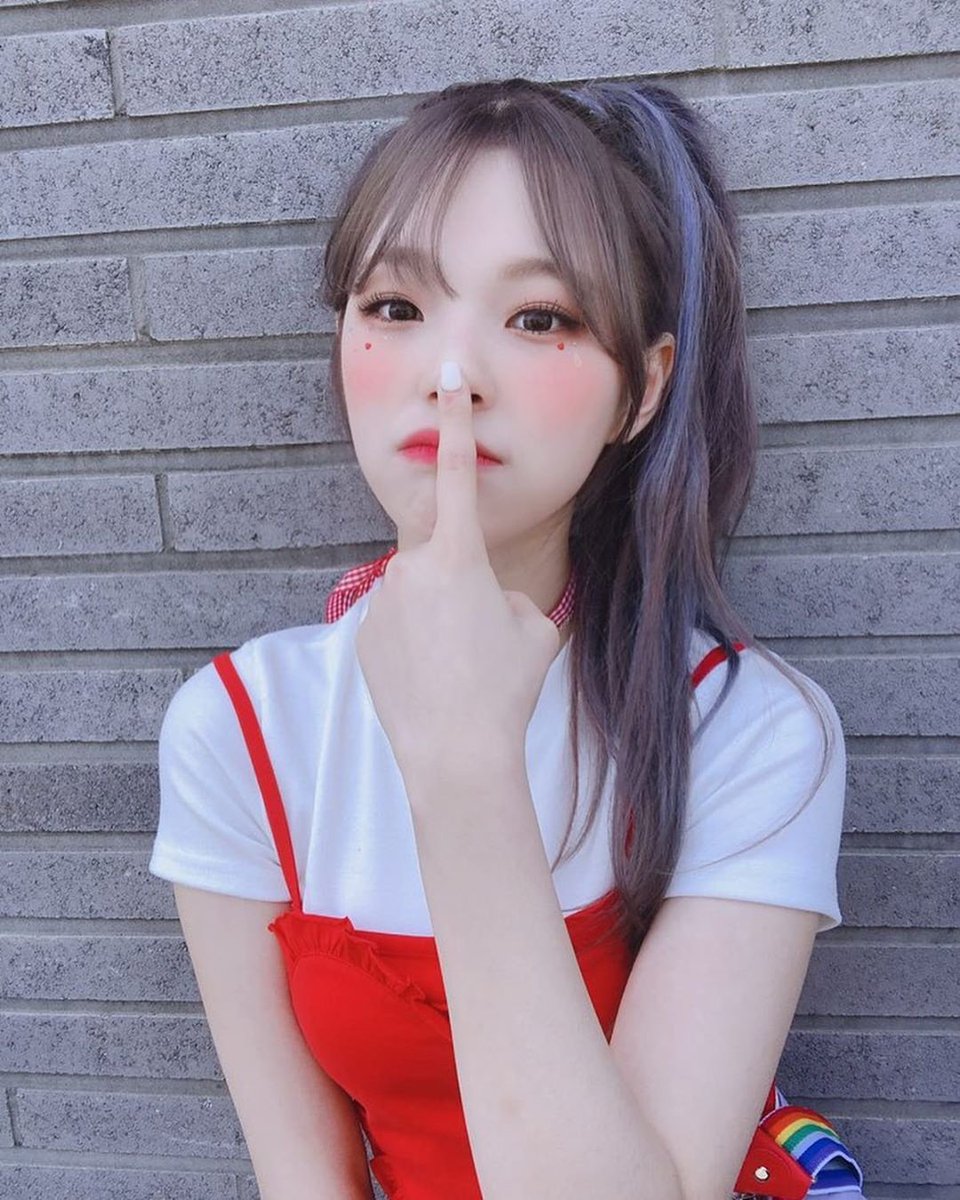 DemTheflover's tweet photo. [INSTAGRAM] 28.07.19 Aggiornamento ufficiale con #Jiheon
#fromis_9 @realfromis_9 #FUN_FACTORY #FUN_FROMIS_9 #프로미스나인 https://t.co/TwCFLlBXxN