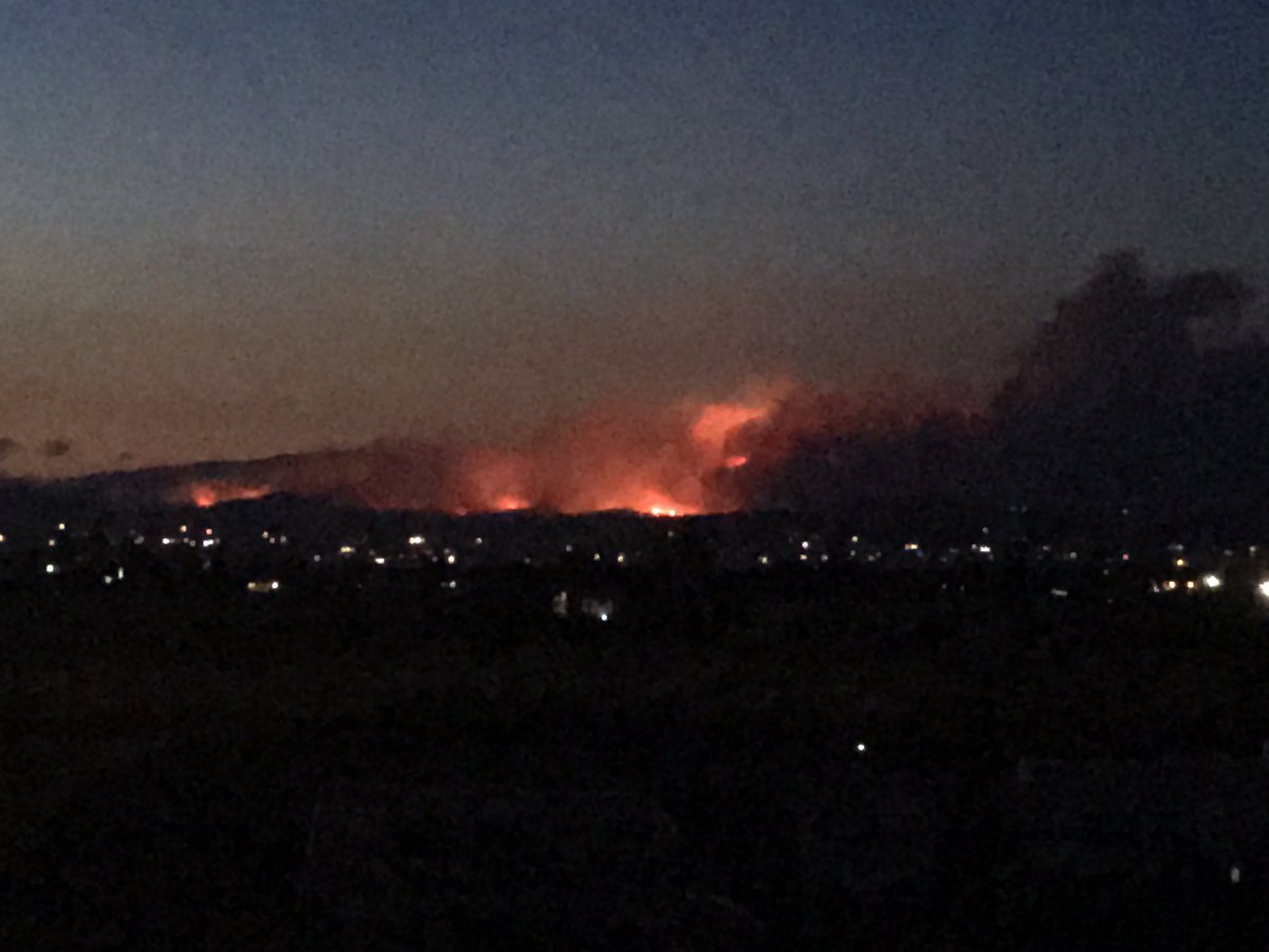 jcgoods77's tweet image. Wildfire burning about 15-20 miles from my house
#forrestfire
#helenamt
#Montana