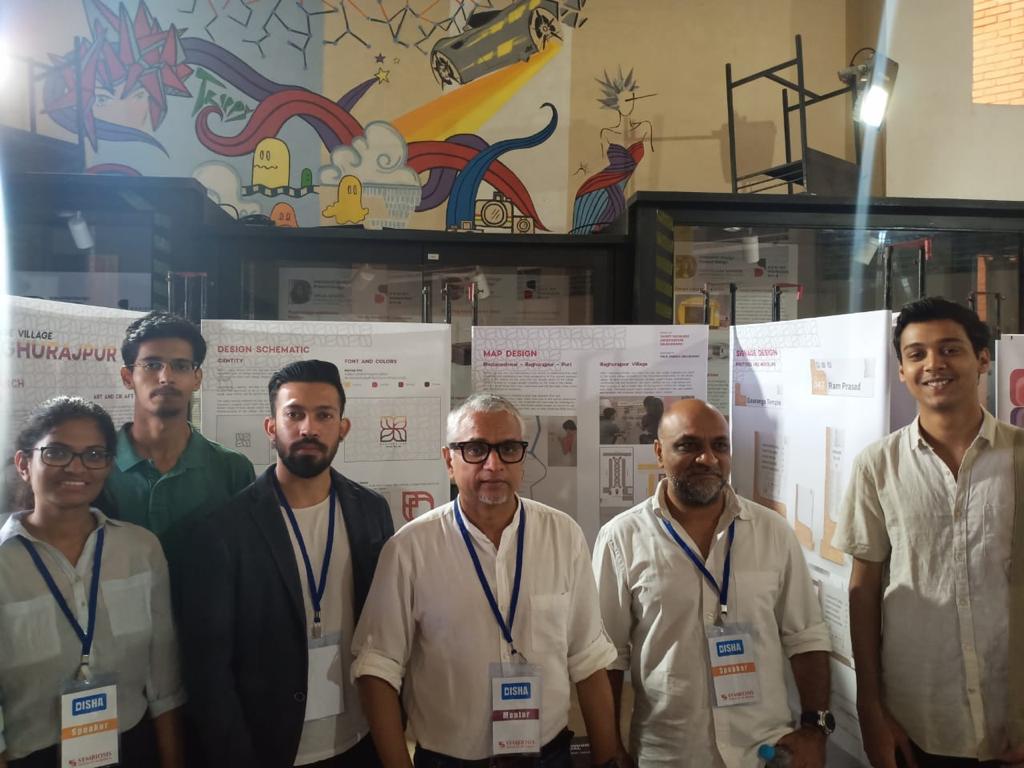 “Either I will find a Way or I shall recreate one” - An seminar-cum-exhibition on Wayfinding Signage System Design Projects called DISHA.
#icanatsymbiosis #symbidesign #wayfinding 

<a href="/symbiosistweets/">Symbiosis International (Deemed University)</a>