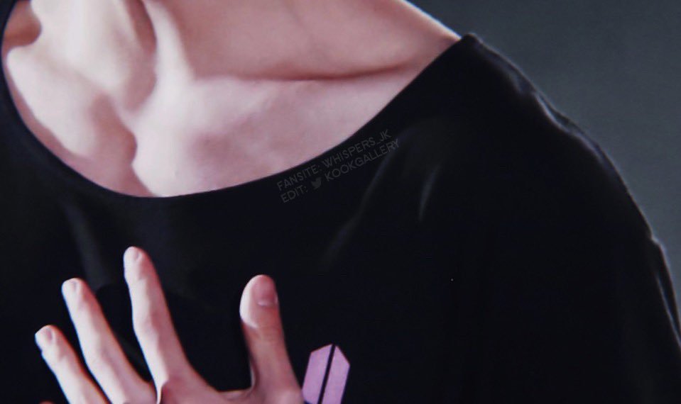 daddijjk's tweet photo. details of a beautiful man. https://t.co/eAEbO9CP3l