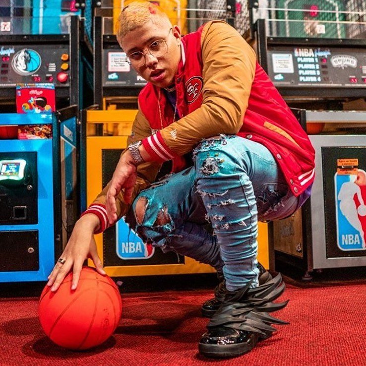 FCMatue's tweet image. Vamos dar atenção pra quem merece porra 30NOCOMANDO WiuzadA monstro demais
acessa lá - youtu.be/8AILUZkXAf8