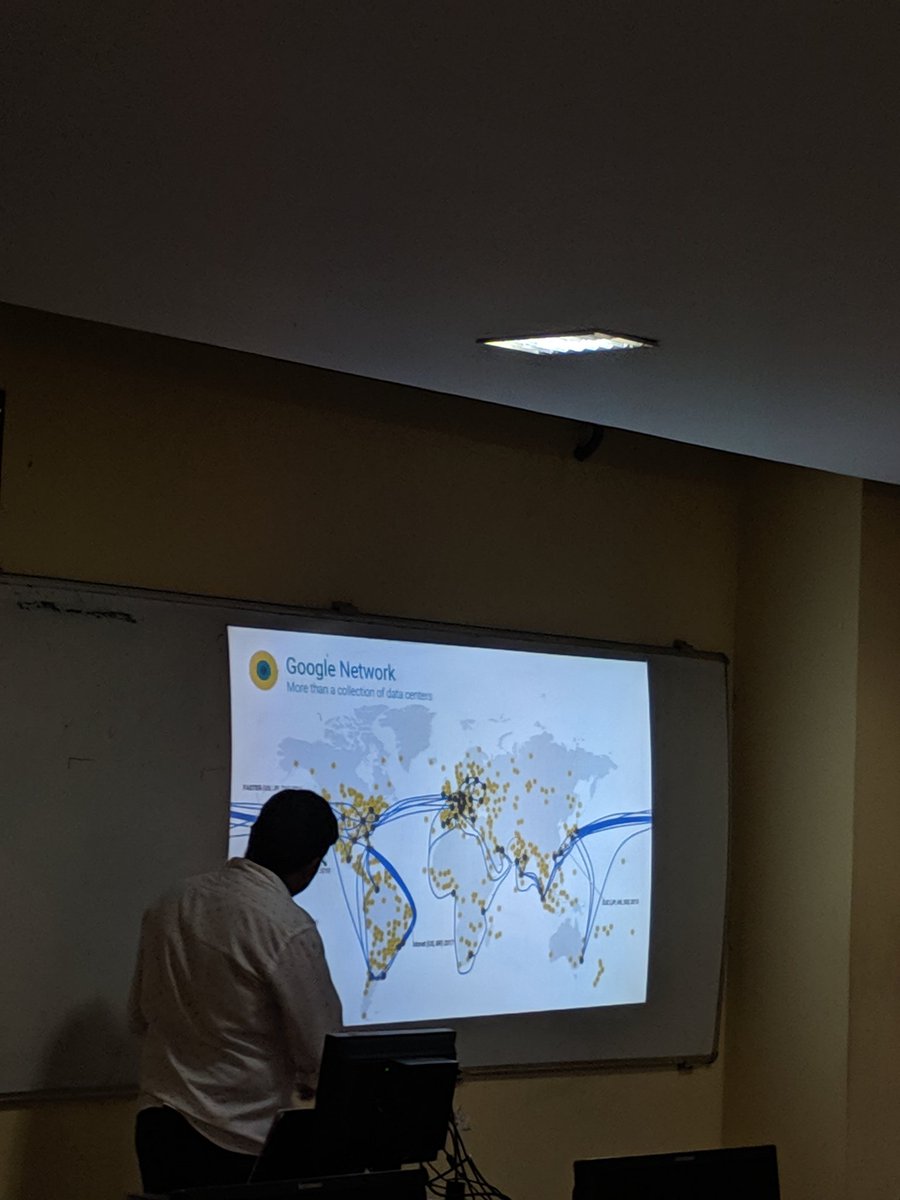 gdgkiit's tweet photo. Too many data centers for just one company!
#dsccloudfest19 #dscindia #dsccloud #googlecloud https://t.co/5h9FZYwe8q