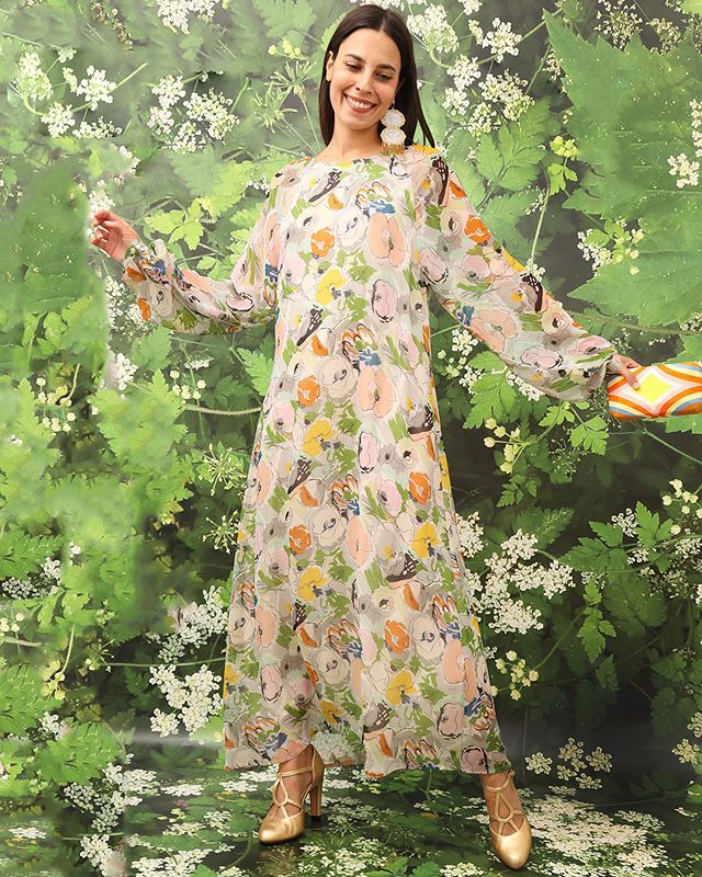 BLOSSOMING 🌺 NEW #FW19 COLLECTION #NowInStore
Thanks to @miguelfloresvianna for the AMAZING backdrop image 🤩 🛍 Place your order via WhatsApp ＋39 349 2693393 ⚡or email ecommerce@waitandsee.it 💌

#WaitAndSeeStyle #RememberToDance #WhatsAppAndSee More on …