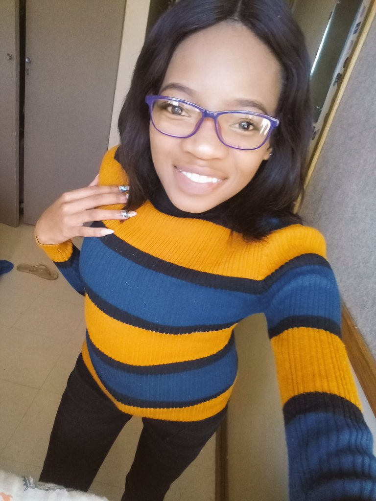 newness_soon's tweet photo. My smile is contagious .☺👑Have a blessed sunday https://t.co/iucRaqNf5n