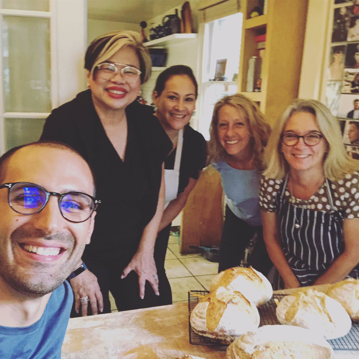 MaBakerBakes's tweet image. What fun was had in yesterday’s sourdough class. Lots of breads. Lots of laughs. Love my job. #RealBread #SourdoughClass #Fulham