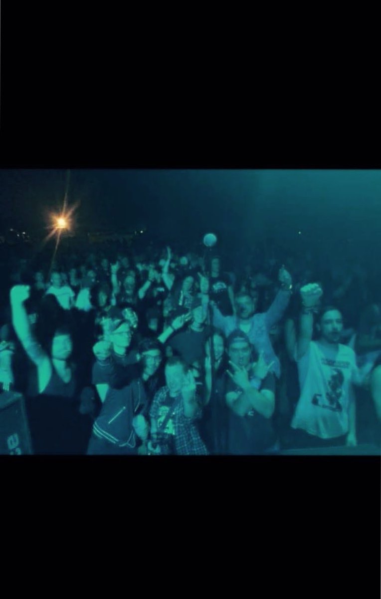 Thanx <a href="/flufffest/">Fluff Fest</a> for an awesome gig! On our way home now with soaked tents...