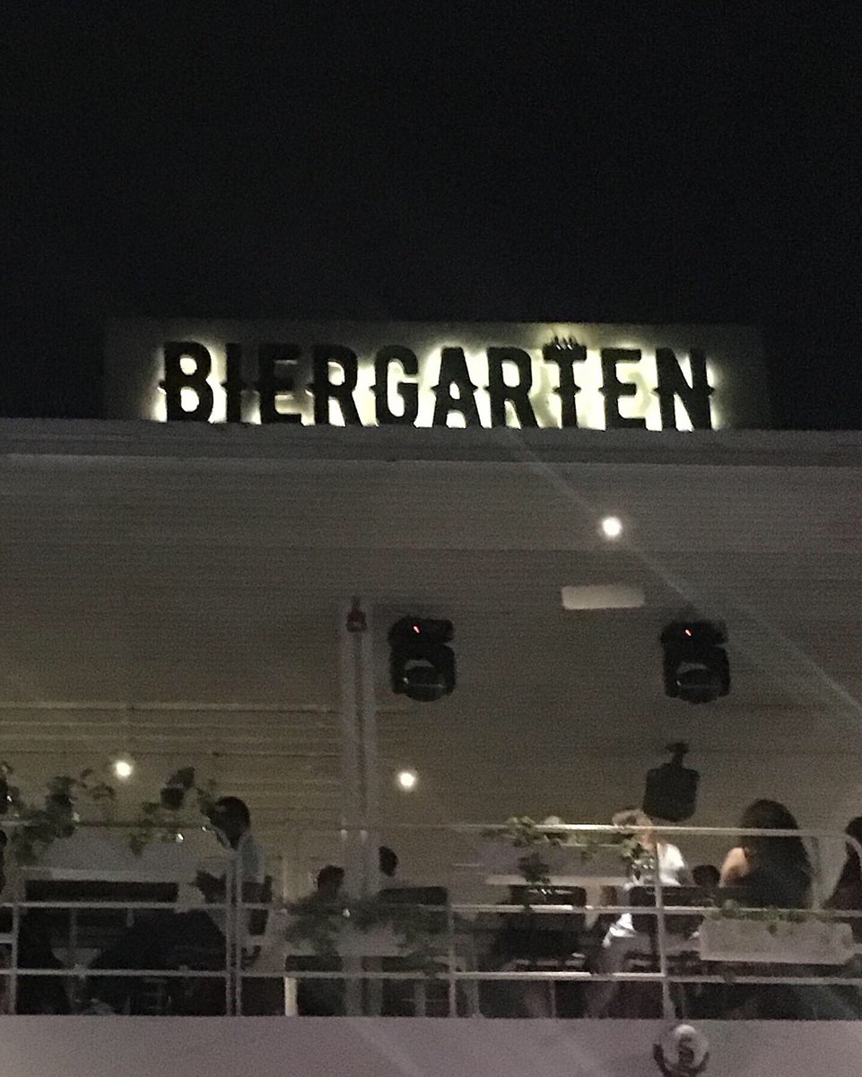 weekend_chapter's tweet photo. Saturday well spent!!
#biergarten - my all time favourite place @Bengaluru 
Coming soon with more information #allaboutbiergarten
.
.
#saturday #nightclub #nightout #saturdaynight #theweekendchapter #weekendvibes #music #fun #family #club #nightlife #bengaluru #bengalurublogger https://t.co/V4mwgOzYLC