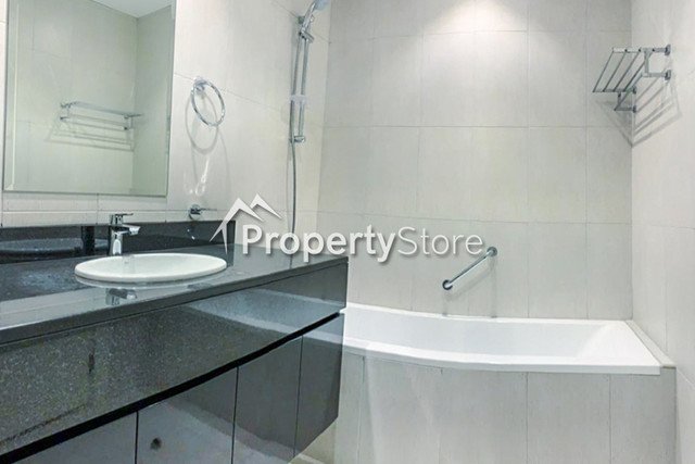 EpropertyStore's tweet photo. *FOR RENT*
A huge Fully Furnished Studio Apartment.
 
*JVC
*Damac Ghalia 
*Furnished hotel apartment studio with 1 covered parking.
*Size 467sq.ft.
*AED 40K in 4 cheques.

Contact Now- 
E: shakaib@epropertystore.com
M: +971 54 444 3231
https://t.co/IANi6XzOML

#invest #uae #dubai https://t.co/V10jkNrgF4