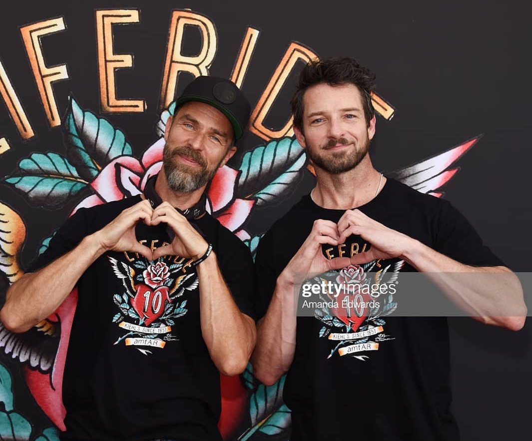 MrsDWrien's tweet photo. Show your support for a good cause! 
Post a heart photo like this with #liferide10 tagging @kiehls and they will donate $10 to @amfar to find a cure for HIV/AIDS. https://t.co/7ErKx2dtFS