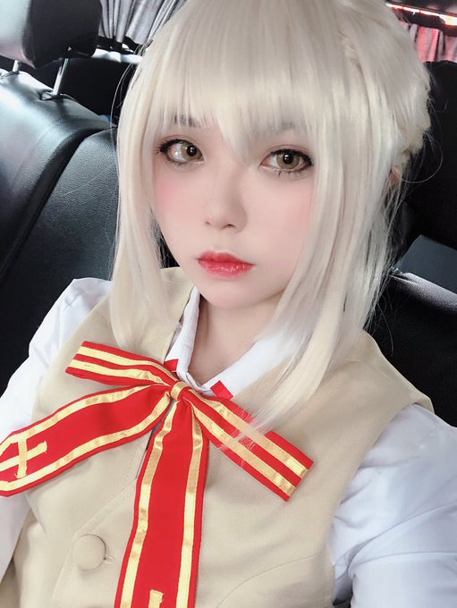 コスプレイヤー絲のTwitter画像13