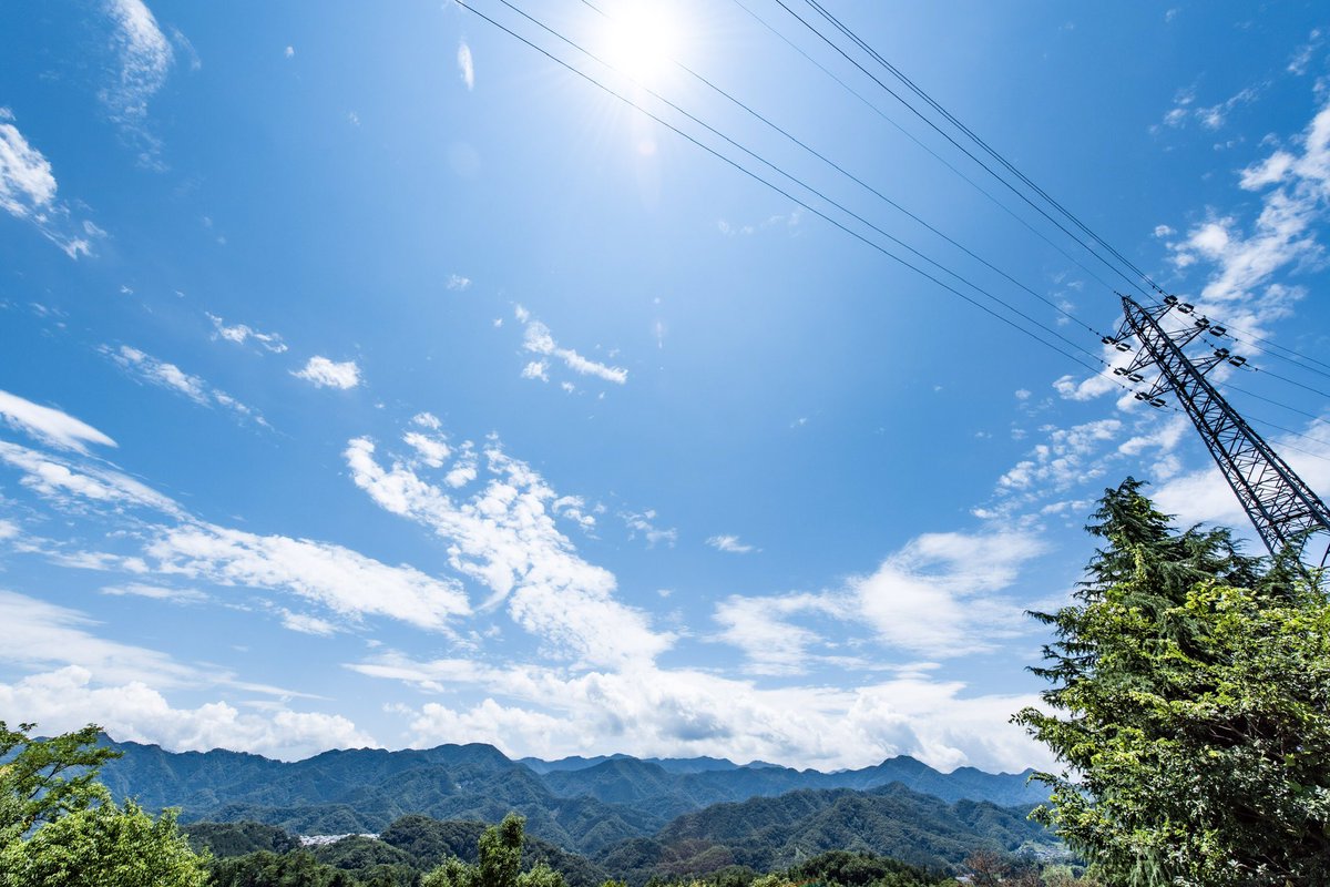 あき こんなに綺麗な青空が見えるなら暑くても良いかな Photography あき こんなに綺麗な青空が見えるなら暑くても良いかな Photography