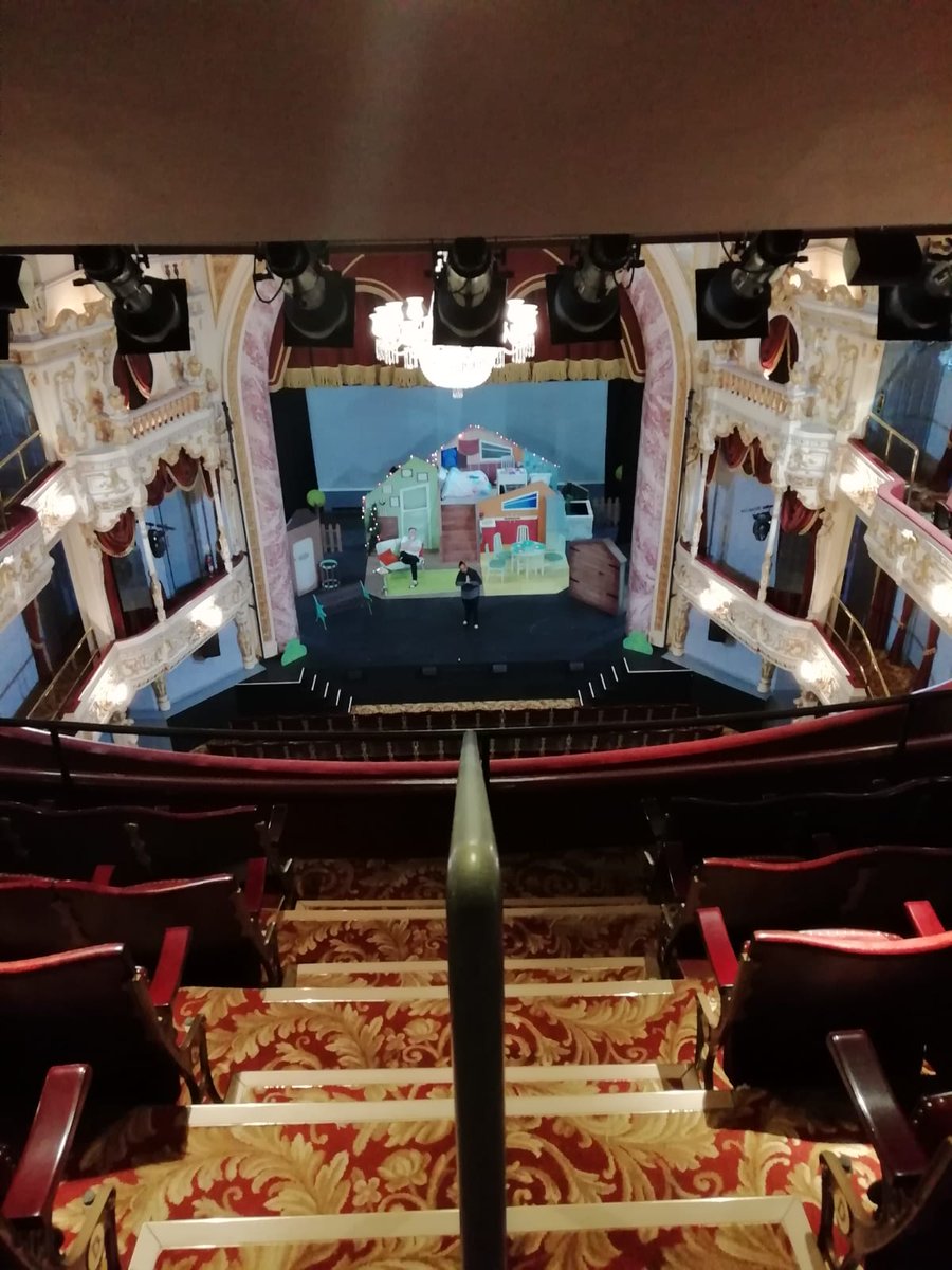 Thank you <a href="/Everymanchelt/">Everyman Theatre</a> you've been amazing to us. And thankyou to everybody who came and watched Mr Stink and got this <a href="/stinkytour/">Stinkytour</a>  off to a flying start. En route to <a href="/theatresevern/">theatresevern</a> Shrewsbury!!