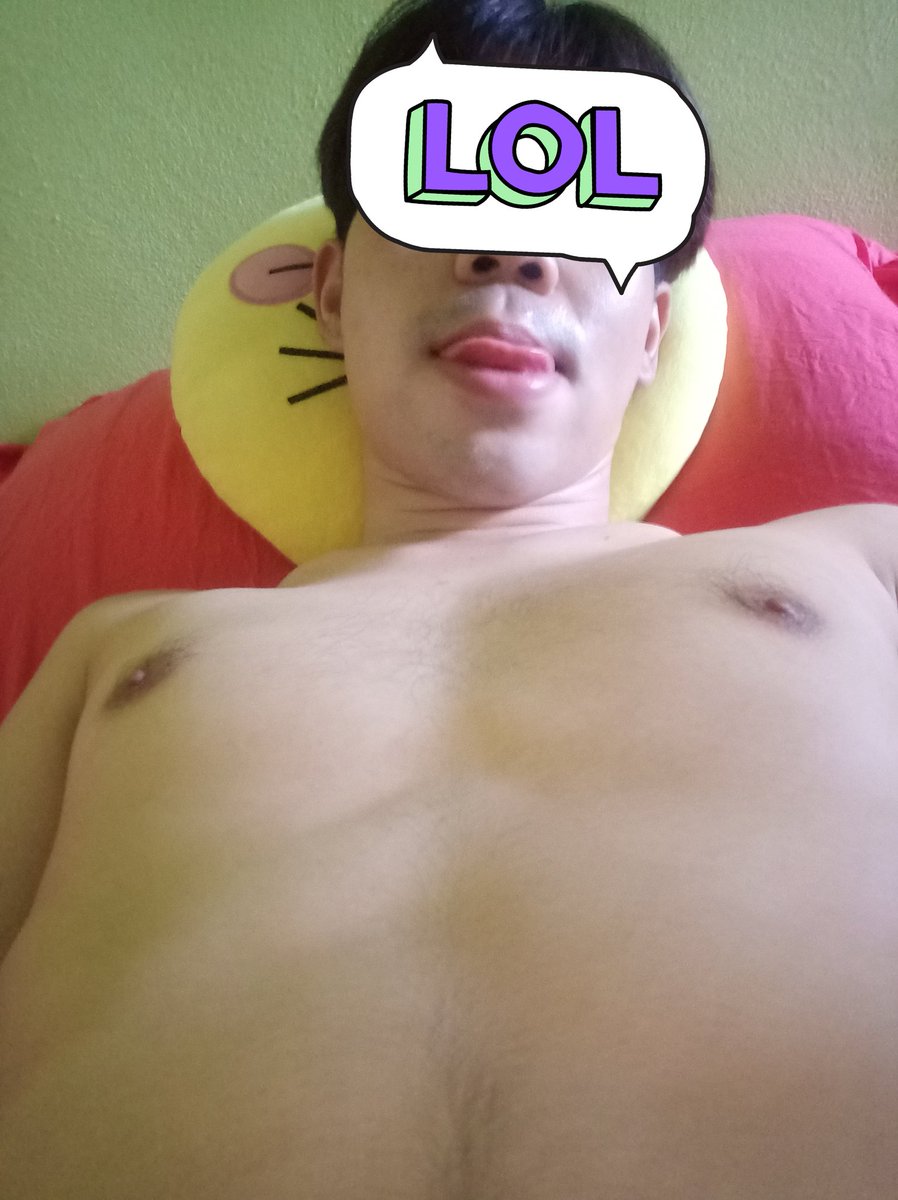 Arm03876253's tweet photo. ขอเลียหีหน่อย https://t.co/9NKg8cMX2s