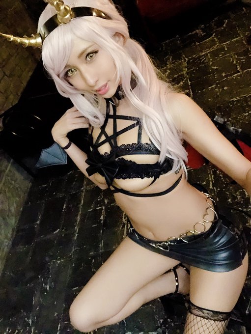 Twitterのコスプレ画像46