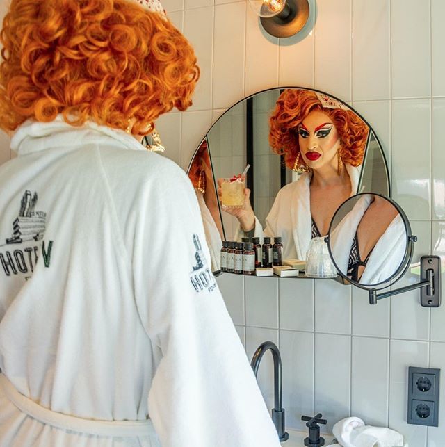 🍸Getting ready for Pride Week like... 🏳️‍🌈⁠
⁠
#hotelv #thelobby #MuchLoVefromAmsterdam #Amsterdam  #travel #hotel #pride #prideamsterdam #gayprideamsterdam #amsterdampride #gay #loveislove ift.tt/2Y4PKgK