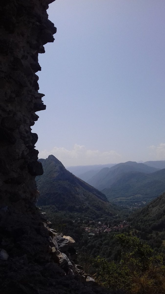 Quelques moments d'évasion en altitude.
#nature
#paysage 
#serenite