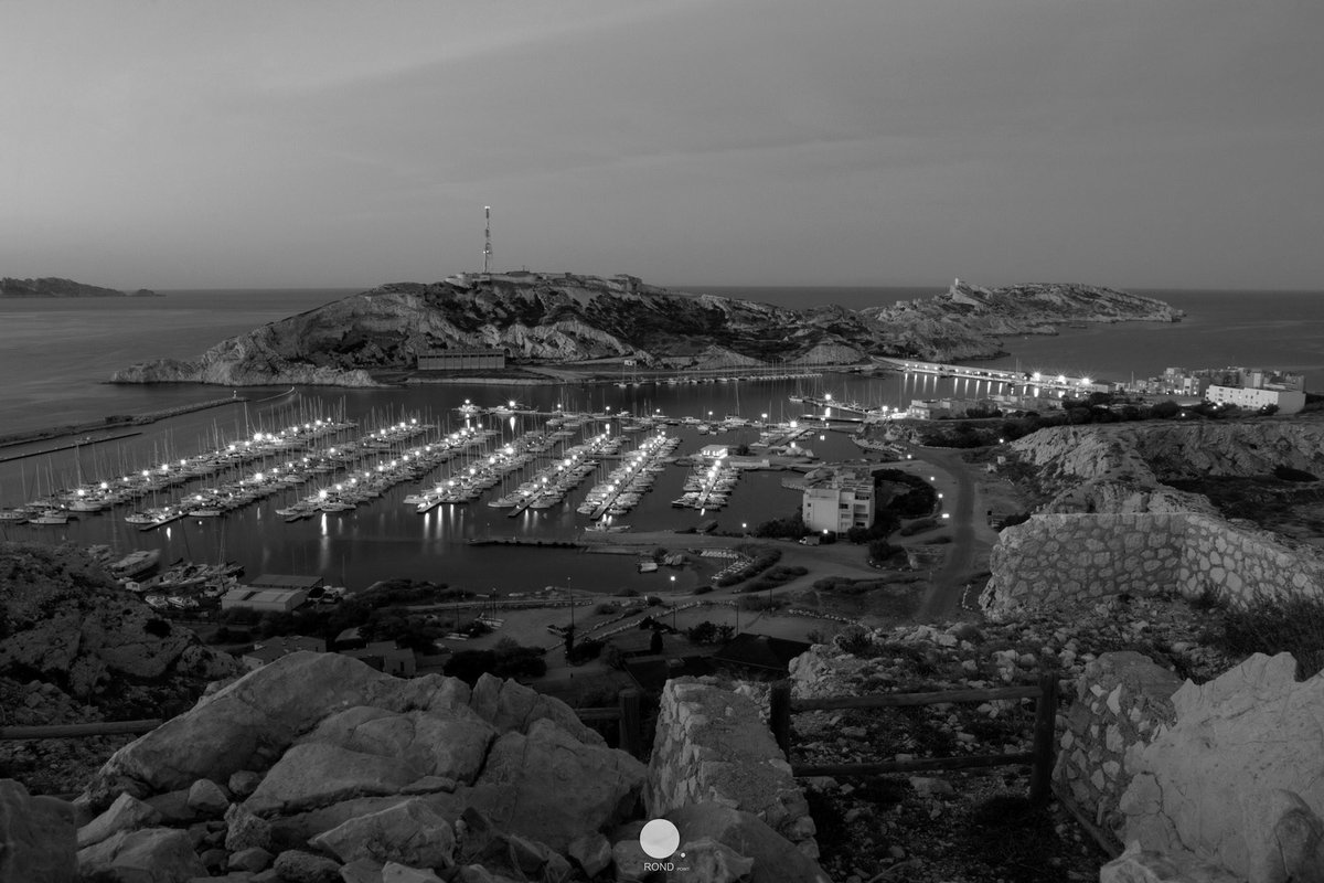 RondPoint_'s tweet photo. •Frioul By Night
https://t.co/dYJ1KnRJmn

#marseille #frioul #island #natgeo #landscape #earthfocus #rondpoint #photography #travel #seascape #500px #canonphotography https://t.co/2WUmqyGhMB
