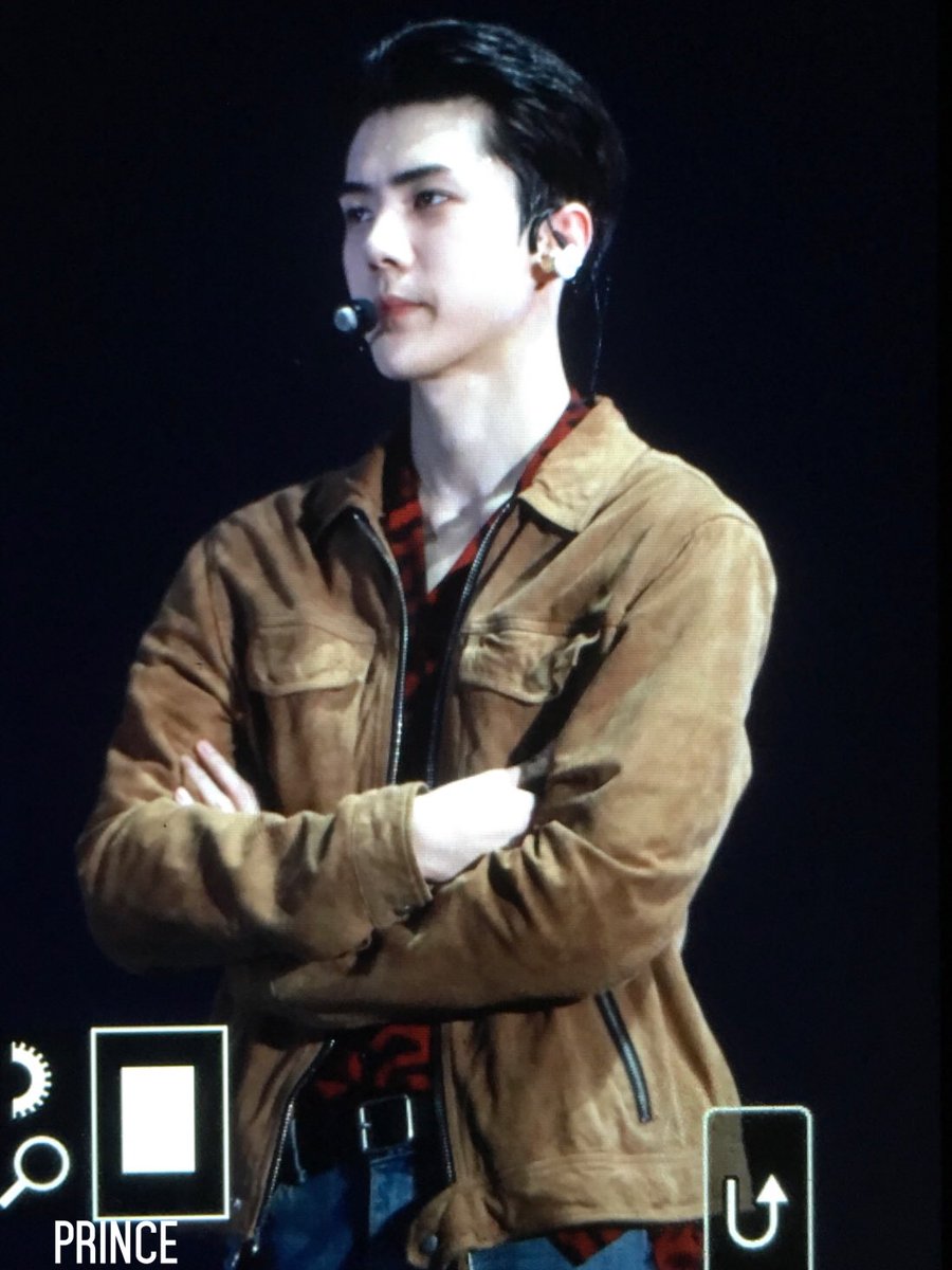 PrinceSehun412's tweet photo. 190728 ExplOration
#EXO #SEHUN #세훈 
#EXplOrationinSeoulDay6 https://t.co/EtcnJ4XFxq