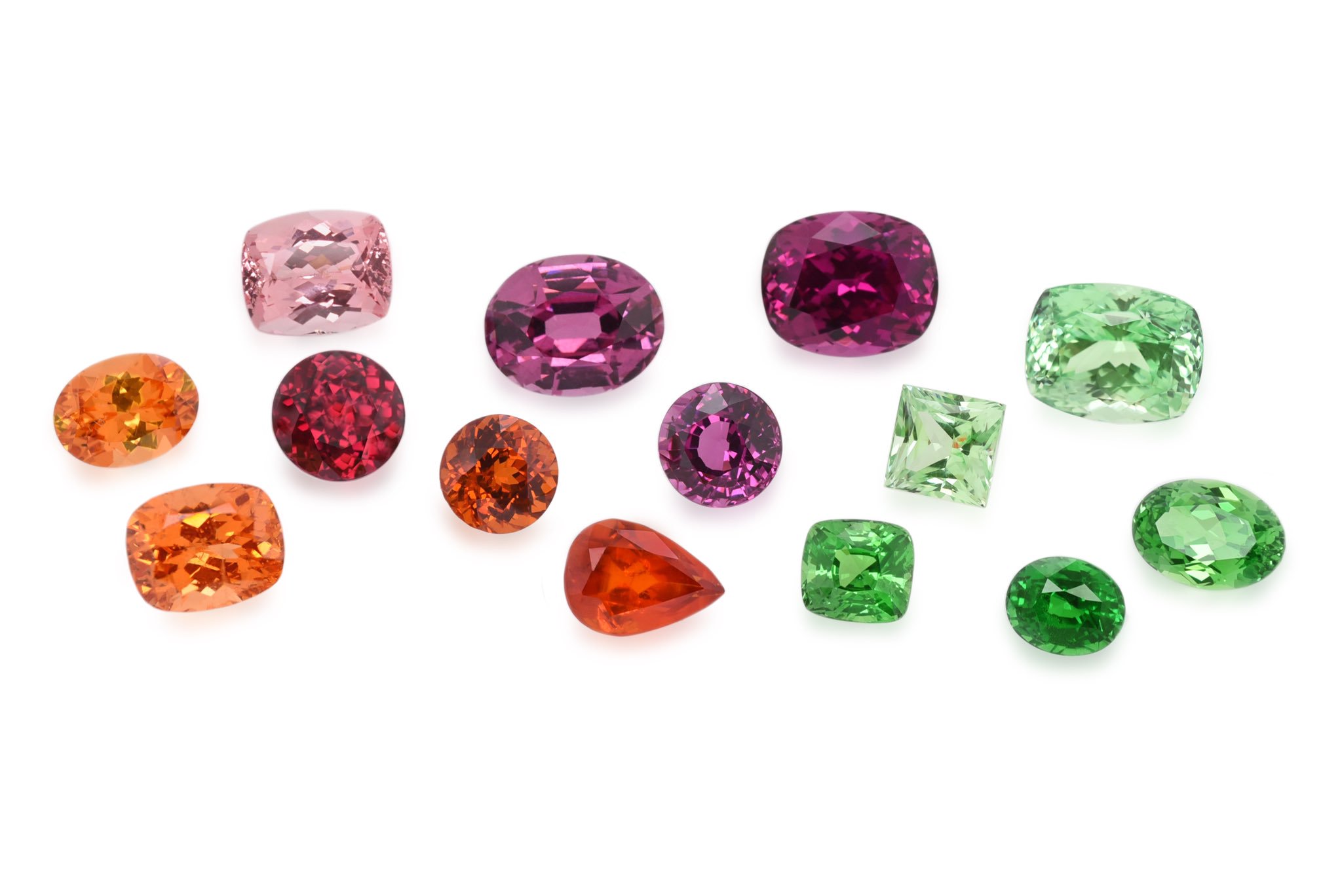 Forbigående Repressalier undskyldning Kimberly Collins on Twitter: "So many beautiful shades in the garnet family!  #AddMoreColorToYourLife #buyAGTA #garnet #tsavoritegarnet  #spessartitegarnet #rhodolitegarnet #mandaringarnet #malayagarnet  https://t.co/jIhayv8fIF" / Twitter