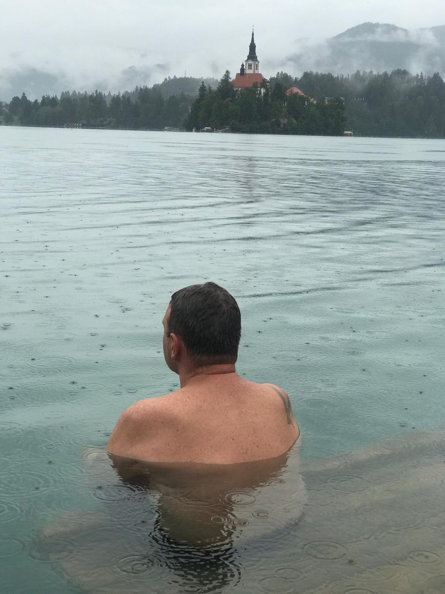 Gordonkille's tweet image. Lake Bled Slovenia. Just to sit and take it all in. @mndassoc @WGords #notgoingdownwithoutafight