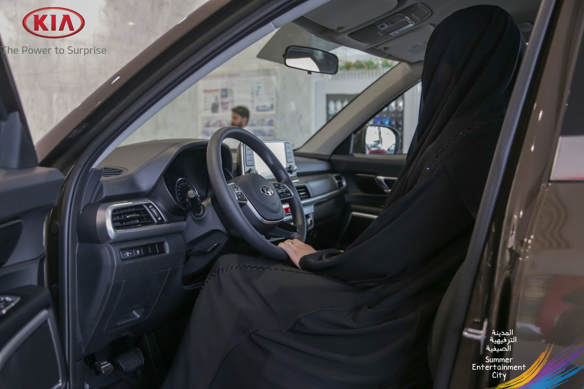 تهانينا! قام شريكنا KIA Qatar رسمياً بتسليم سيارة كيا تيلورايد 2020 الجديدة كلياً للفائز في السحب الذي أقيم في المدينة الترفيهية الصيفية 2019. لاتنسوا أن تتحققوا من أروع صفقات كيا لهذا الصيف والحصول على أفضل الأسعار kiaqatar.com/offer/
@qsportsqatar <a href="/kiaqaofficial/">Kia Qatar</a>