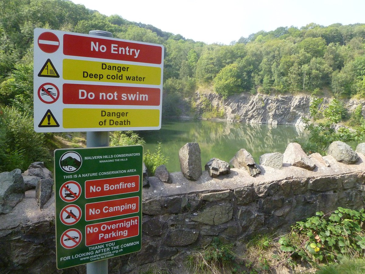 Should people who swim in Gullet Quarry be fined £100? We’re considering this as part of efforts to prevent death and injury at the quarry. We want your views. Find out more and have your say  malvernhills.gov.uk/public-notices… #WorcestershireHour