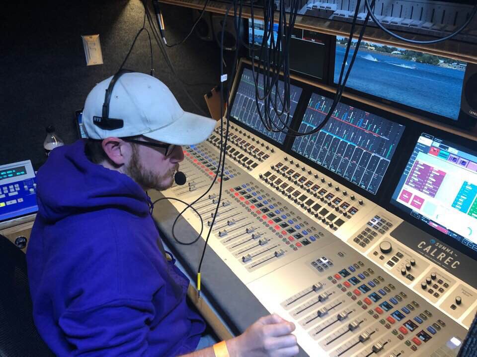 CustomMobileM's tweet image. Great afternoon of H1 racing, weather and “venue” were a 10 #hapocolumbiacup #mepro