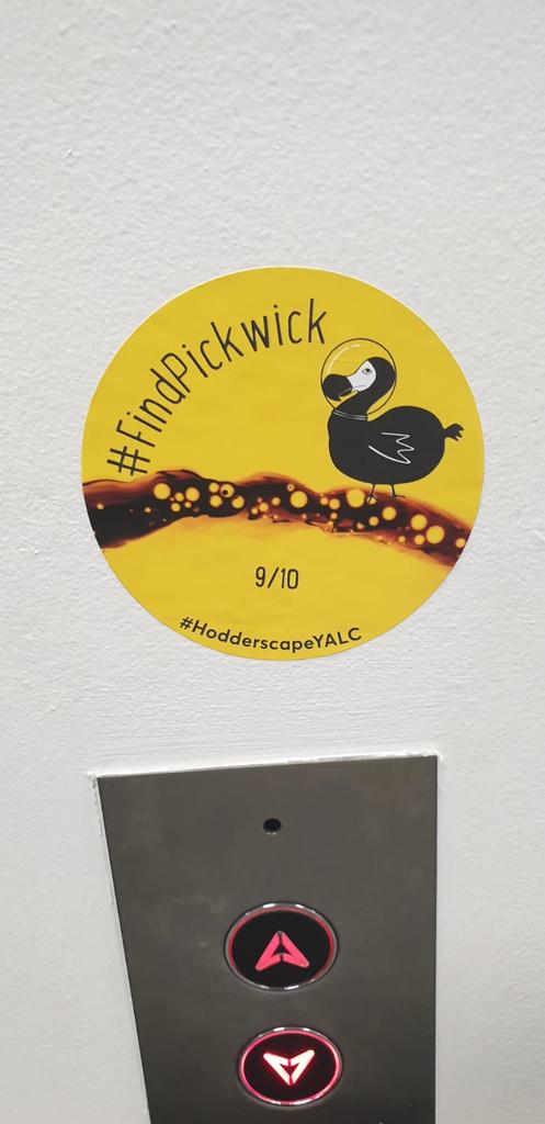 Womanon's tweet image. #findpickwick 9-10 @hodderscape