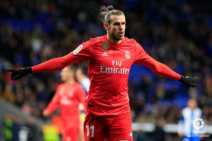 SportRoundRobin's tweet photo. 🏴󠁧󠁢󠁷󠁬󠁳󠁿 Gareth Bale firmará hasta 2022 con el 🇨🇳 Jiangsu Suning por 52 millones de euros por año, el #RealMadrid percibirá 30 millones de euros + 30 en función de variables (cumplimiento de partidos durante las tres temporadas).
@GarethBale11 #Fichajes #Transfers
#ChinaSuperLeague https://t.co/hAQEwAsv0o