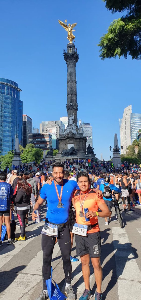 davitohans's tweet photo. #21k #cdmx #running #atlets #amigos #mediomaraton #angeldelaindependencia #reformas #mexicanboy https://t.co/cpdnzf8MtS
