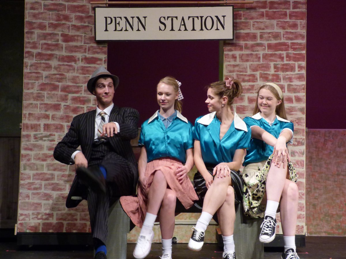 Hmm....not sure those grey skies are gonna clear up today. Make plans indoors -- come see "Bye Bye Birdie" at Chaska Community Center! cvft.org/bye-bye-birdie…
