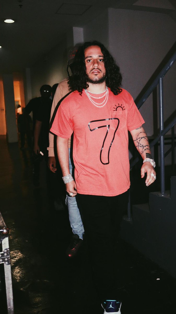 russdiemon's tweet photo. Girl you look like summer at 7...

Thank you Philippines 🇵🇭 https://t.co/Gm14b76dzd